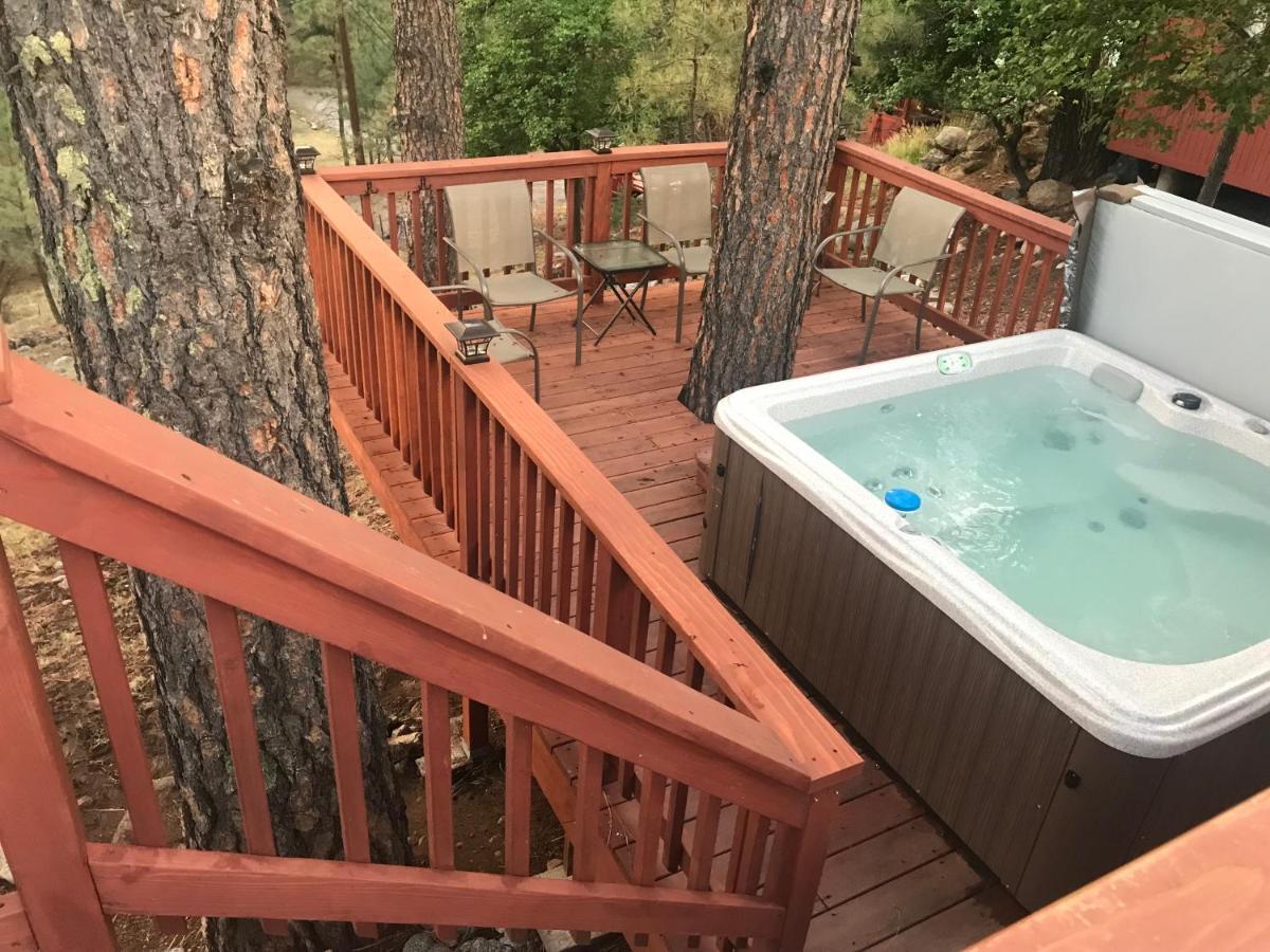 Gonzales Cozy Little Bear Cabin Руідозо Екстер'єр фото